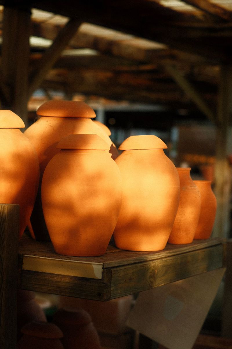 Đồ gốm đất nung thủ công trang trí nội thất Wabi Sabi