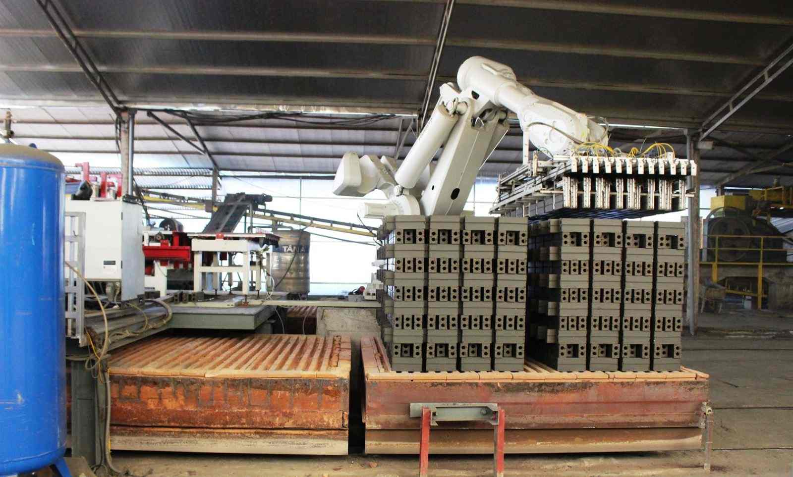 Gạch Carbon Thấp - Bước Tiến Của Công Nghệ Sản Xuất Gạch Xanh 4 công nghệ sản xuất gạch carbon thấp