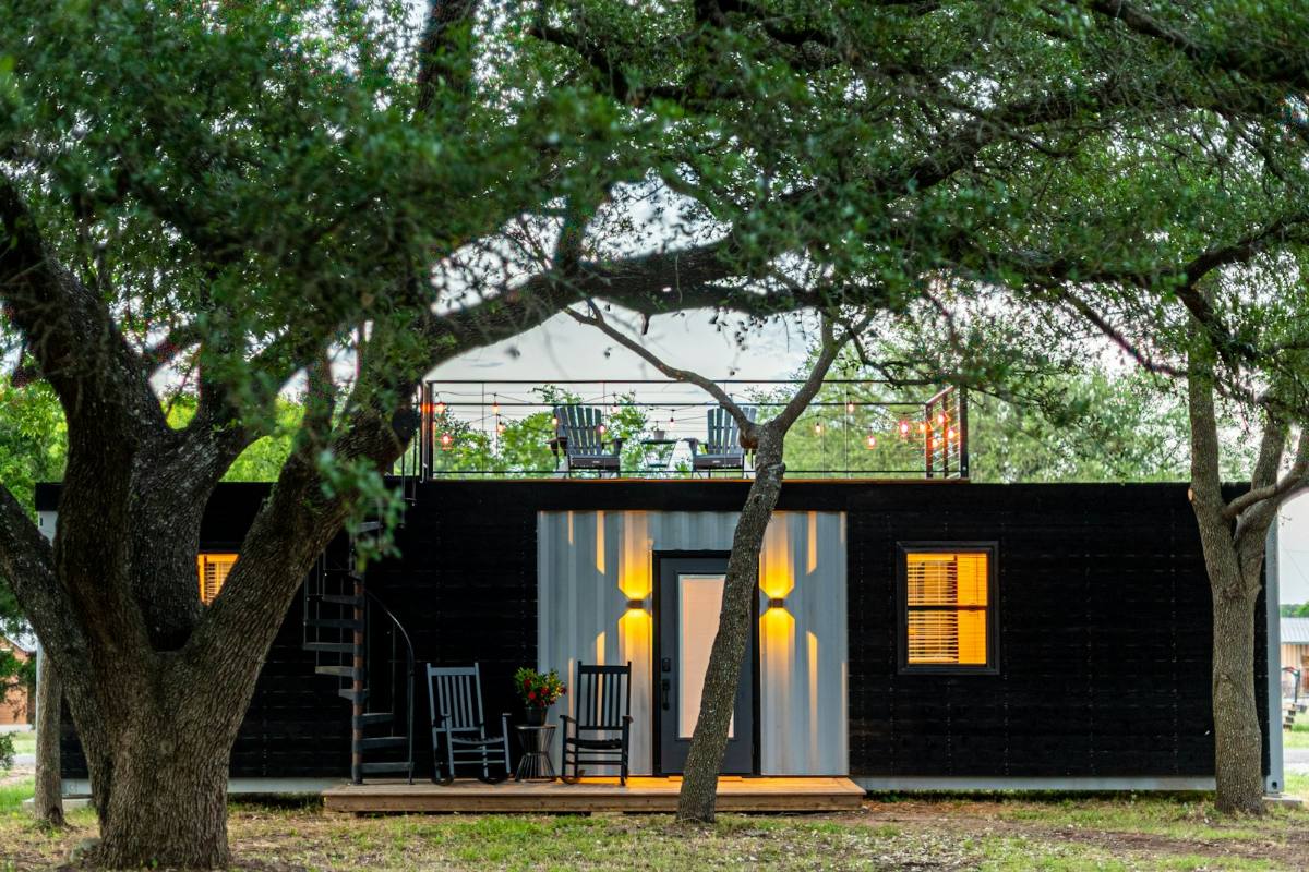 Homestay Container: 7 Kinh Nghiệm Đầu Tư Sinh Lời 2026