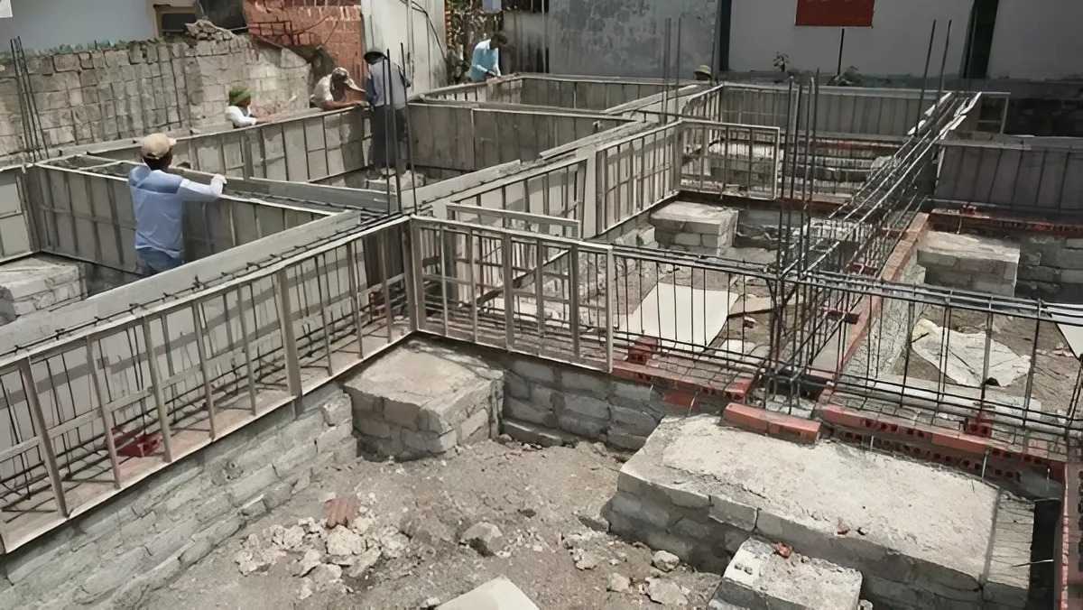 Kết Cấu Bê Tông Biệt Thự: Nền Tảng Cho Sự Vững Bền Và Tinh Tế 2 Thi công móng và dầm kết cấu bê tông biệt thự cốt thép cao cấp