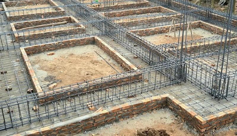 Giải Pháp Kết Cấu Nhà Cao Cấp Đáp Ứng Chuẩn An Toàn Và Thẩm Mỹ 3 Hệ móng băng nhà ở cao cấp với thép dày và dầm móng chắc chắn